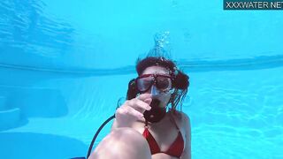 Hungarian pornstar Lana Tanga orgasming underwater