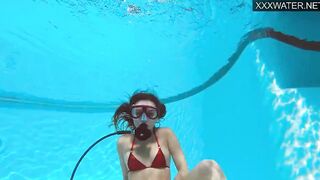 Hungarian pornstar Lana Tanga orgasming underwater