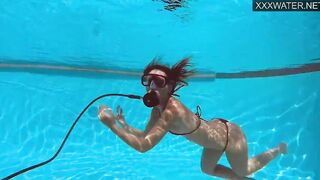 Hungarian pornstar Lana Tanga orgasming underwater