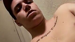 Str8Thugs.com - Straight thugs Nolan and Tyger's mutual cock stroking and cum blastin