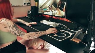 He ate my vagina while I was gaming