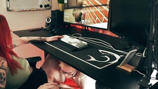 He ate my vagina while I was gaming
