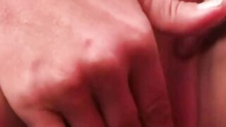 Dansk Udendørs Pussy Fingering med Marlene & Tine