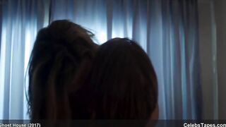 Scout Taylor Compton – naked sex