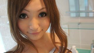 Japanese dark hair Rui Yazawa is pee, uncensored
