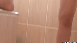 Japanese dark hair, Rui Yazawa is pissing, uncensored