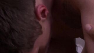 Older guy shoves thick dick deep in boyfriend's ass