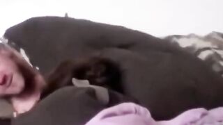 Morning Sex Session with a Hot Babe on Webcam