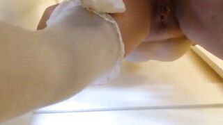 Amateur Girl Loves Anal Creampie
