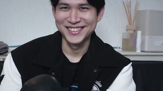 Stunning Yuki tongues and fingers Reachs firm tight ass