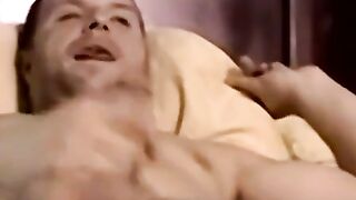Young amateur emptied by deviant's throat pumping lips