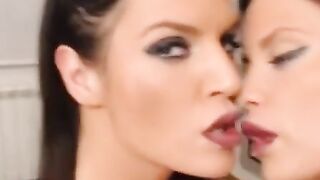 Two Romanian MILFs Kissing on Webcam