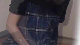 Insatiable Japanese slut keeps her hands buried in wet cunt