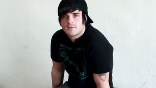 Alluring Tyler jacks massive rod while big balls bounce