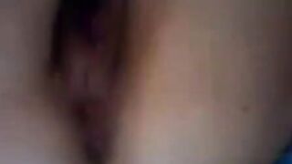 Plump Asian Amateur Pussy on Webcam