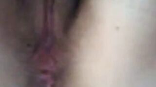 Plump Asian Amateur Pussy on Webcam