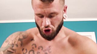 Muscle gays suck hungrily before switching to rough anal