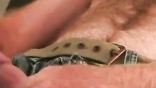 Rough mature guy gets nude and wanks aggressively