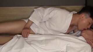 Twink Kaito sneaks into Khans bed for midnight snack ride
