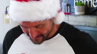 FamilyHandle.com - Christmas holiday foursome ends with hot cum facials for all