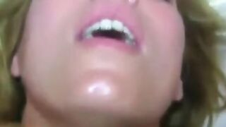 Amateur Anal Orgasm: She Looks Great Getting Fucked