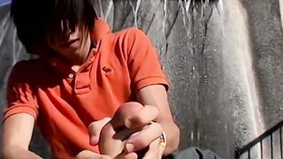 Dick lover Brendan worships feet with his hot friend in bed