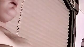 JoeSchmoeXXX.com - Black dude sucks off amateur gay dude while he masturbates fiercel