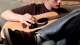 Skinny Bryce Corbin jerks off solo for the hungry camera