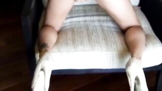 Asian Amateur Couple's Hotel Blowjob and Doggy-Style Sex Tape