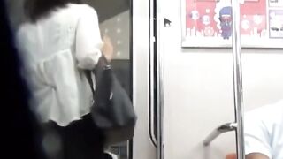 Voyeur follows a businesswoman and records them pissing