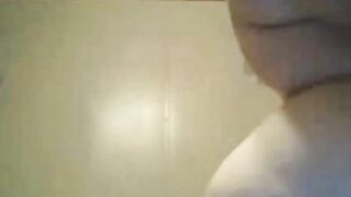 Big-Bodied Beauty Bares All on Webcam