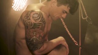 Jocks alternate rimjobs with savage bareback pounding