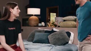 Amanda Riley satisfies hung lover with her tight butthole