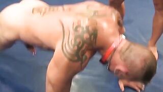 DaddyBondageBoy.com - Naked Colin wears shock collar during push ups