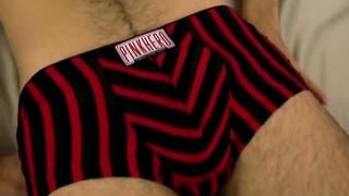 Bushy Levi Jaxx demonstrates his expert solo masturbation