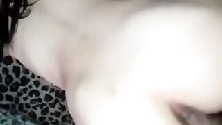Partage de ma femme - Elle aime les grosses bites pour un plan à quatre