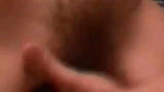 Svensk trekant med orgasmiskt fingersättning