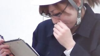 Voyeur tails two Japanese babes taking piss outdoors