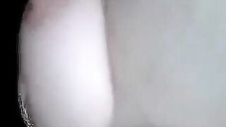 Tetona madura amateur se exhibe y se da por puta