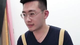 Art class heats up as Akira GD throats Asian nude model Don