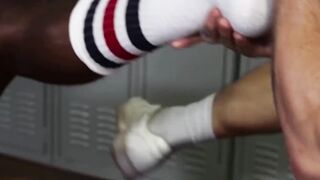 Riley services Damien Rouxs sore black feet then foot fucks