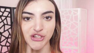 Spicy chick Julia James riding and deepthroating extra fat dick
