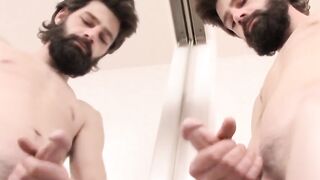 Bearded Mickey Waters wanks alone till eruption