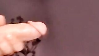 BBC stud serviced by mature cumslutâs eager mouth