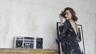 Rona Talin strips seductively ending in nude bedroom reveal