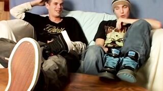 Hot Cain and Blinx play with feet before shared wanking