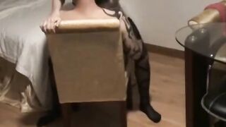 Svensk sötnos Ammande orgasm under analmassage av pojkvän
