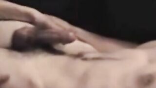 Deep-Throating American-Aussie MILF Gives Amazing Blowjob
