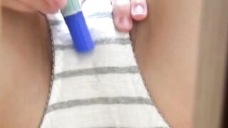 Japanese girl filmed on cam stuffing herself with marker