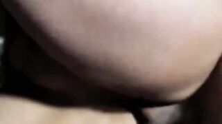 Blonde Sekretärin mit großen Titten verwöhnt ihren Chef mit Creampie